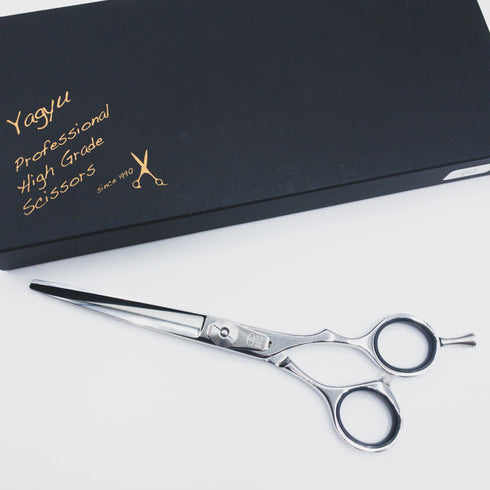 新品同様【YAGYU柳生】60 シザー オフセット 理容 美容ハサミ 美容師 理容師 右利き 6.2インチ 中古 sc337