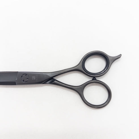 美品【オオカワプロシザーズ オオカワプロシザーOKAWA PRO SCISSORS】SGC60 DLCコーティング シザー メガネ 理容 美容ハサミ 美容師 理容師 右利き 6インチ 中古 sc3423