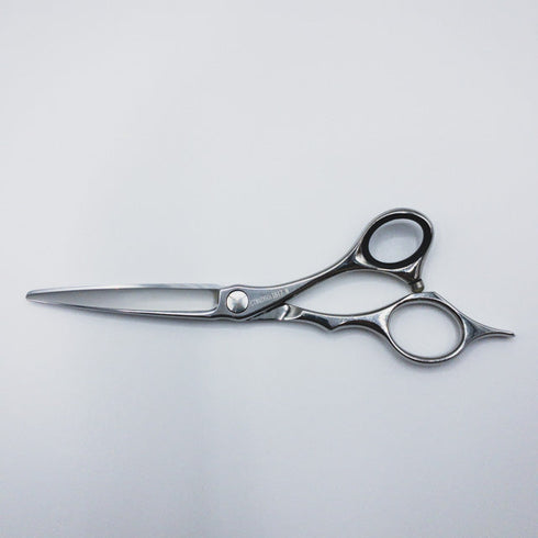 美品【シザーズジャパンSCISSORS JAPAN】CTNVD60i1817N LSBS加工 ギザ刃シザー オフセット 理容 美容ハサミ 美容師 理容師 右利き 6インチ 中古 sc343