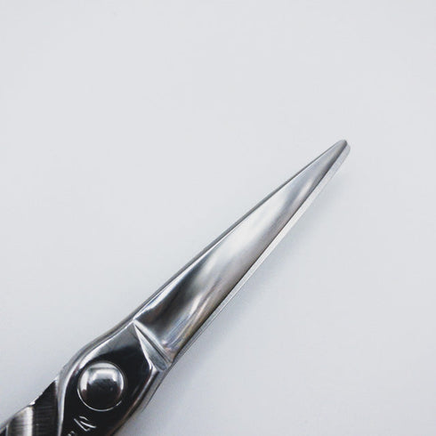 美品【ナルトシザーズ ナルトシザーNARUTO SCISSORS】フォルテグレイバーDB シザー メガネ 理容 美容ハサミ 美容師 理容師 右利き 5.15インチ 中古 sc350