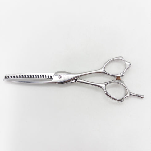 【ヒカリシザーズHIKARI光シザーHIKARI SCISSORS】c-evo 761 メガネ シザー セニング 美容ハサミ すきばさみ 美容師 理容師 約20~30% 右利き 6インチ 中古 sc3539