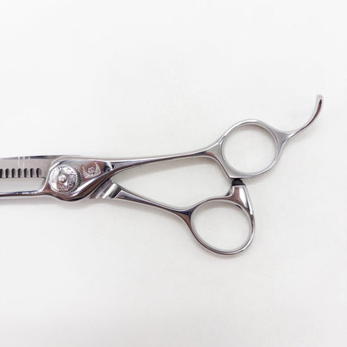 【ナルトシザーズ ナルトシザーNARUTO SCISSORS】三梳きスラストゆうB27 オフセット シザー セニング 美容ハサミ すきばさみ 美容師 理容師 約25~30% 右利き 6インチ 中古 sc3577