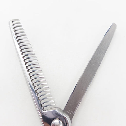【ナルトシザーズ ナルトシザーNARUTO SCISSORS】三梳きスラストゆうB27 オフセット シザー セニング 美容ハサミ すきばさみ 美容師 理容師 約25~30% 右利き 6インチ 中古 sc3577