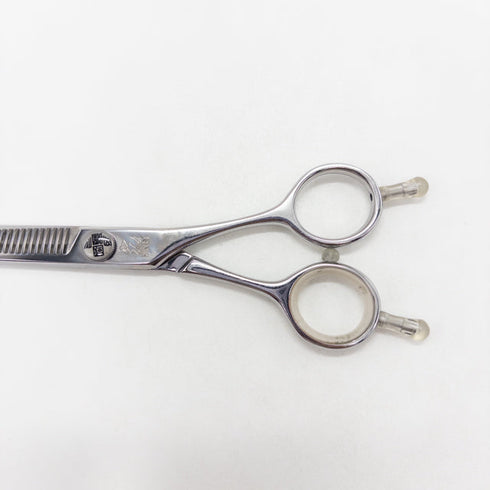 【ヒカリシザーズHIKARI光シザーHIKARI SCISSORS】T-30 メガネ シザー セニング 美容ハサミ すきばさみ 美容師 理容師 約30~35% 右利き 5.7インチ 中古 sc3636