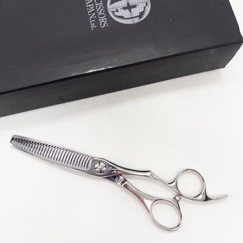 【シザーズジャパンSCISSORS JAPAN】Qs FLOR LSBS加工 QSF25%29i17N6N オフセット シザー セニング 美容ハサミ すきばさみ 美容師 理容師 約20~30% 右利き 6インチ 中古 sc3640