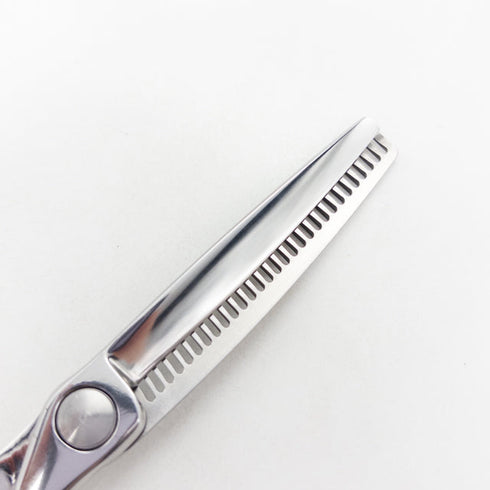 【シザーズジャパンSCISSORS JAPAN】QV FLOR QVF25%29i18Y メガネ シザー セニング 美容ハサミ すきばさみ 美容師 理容師 約20~30% 右利き 6インチ 中古 sc3673