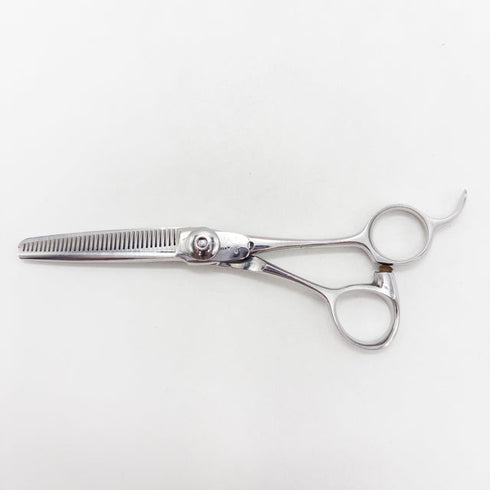 【ナルトシザーズ ナルトシザーNARUTO SCISSORS】 オフセット シザー セニング 美容ハサミ すきばさみ 美容師 理容師 約25~35% 右利き 5.6インチ 中古 sc3709