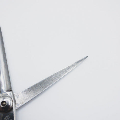 【ナルトシザーズ ナルトシザーNARUTO SCISSORS】ヘネシー シザー オフセット 理容 美容ハサミ 美容師 理容師 右利き 6.1インチ 中古 sc39