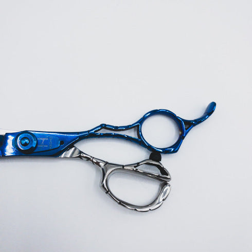 美品【刃匠HASHO】GRAN G68 シザー オフセット 理容 美容ハサミ 美容師 理容師 右利き 6.8インチ 中古 sc390