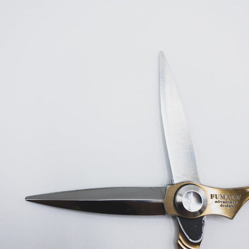 【トギノンTOGINON】FUMA FFスライド ゴールド シザー オフセット 理容 美容ハサミ 美容師 理容師 右利き 5.8インチ 中古 sc392