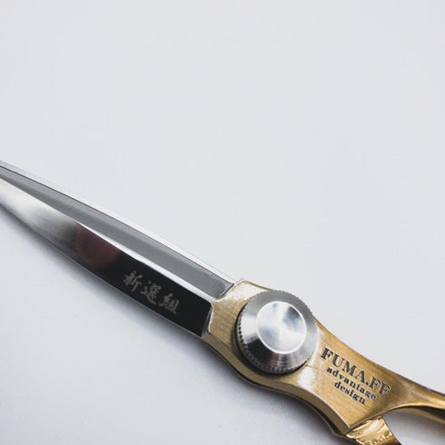 【トギノンTOGINON】FUMA FFスライド ゴールド シザー オフセット 理容 美容ハサミ 美容師 理容師 右利き 5.8インチ 中古 sc392