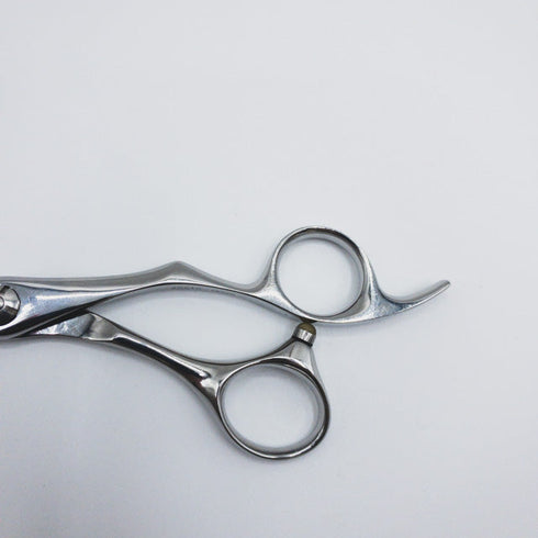 【シザーズジャパンSCISSORS JAPAN】LSBS加工 シザー オフセット 理容 美容ハサミ 美容師 理容師 右利き 6インチ 中古 sc405