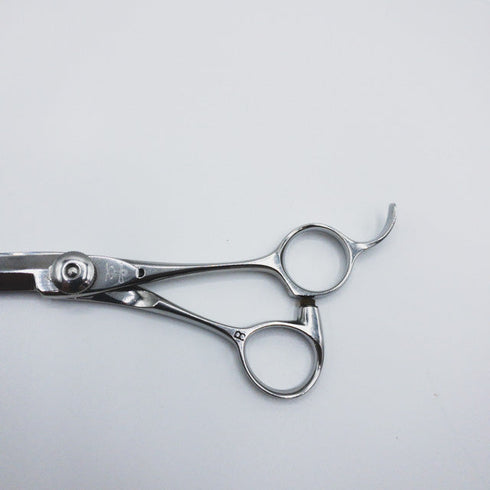 【ナルトシザーズ ナルトシザーNARUTO SCISSORS】RKクイーン シザー オフセット 理容 美容ハサミ 美容師 理容師 右利き 5.8インチ 中古 sc407