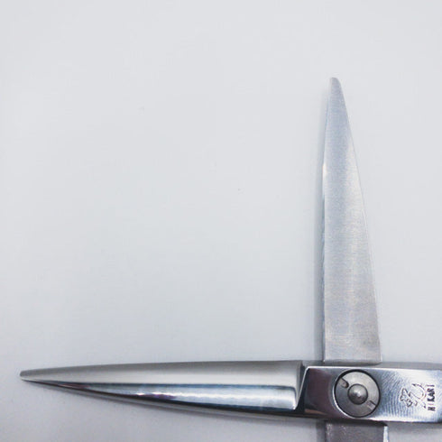 【ヒカリシザーズHIKARI光シザーHIKARI SCISSORS】E-5 シザー オフセット 理容 美容ハサミ 美容師 理容師 右利き 5.8インチ 中古 sc417