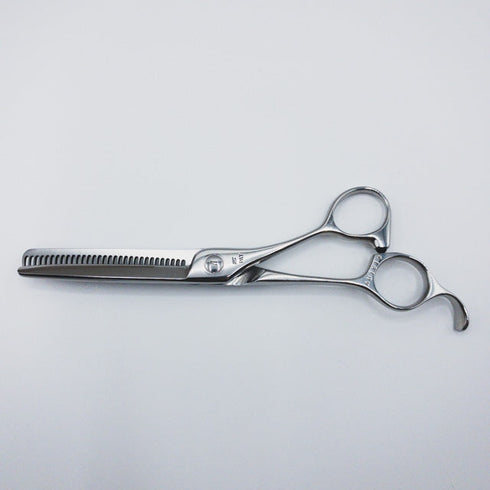 美品【ナルトシザーズ ナルトシザーNARUTO SCISSORS】二梳きラムネS31 オフセット シザー セニング 美容ハサミ すきばさみ 美容師 理容師 約20~25% 右利き 5.8インチ 中古 sc442