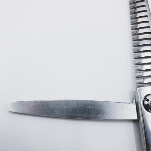 美品【CLAROクラーロ】シザー セニング ケアセニング美容ハサミ すきばさみ 美容師 理容師 約10~20% 左利き 6インチ 中古 sc457