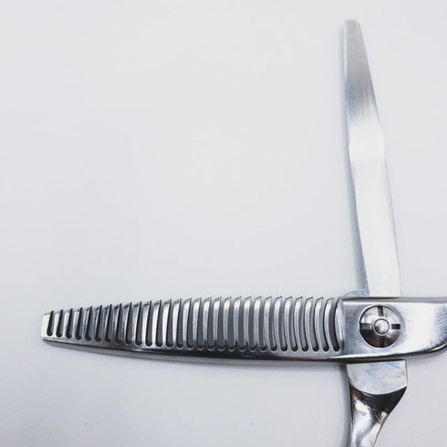 【シザーズジャパンSCISSORS JAPAN】TF25%29i15 Y メガネ シザー セニング 美容ハサミ すきばさみ 美容師 理容師 約25% 右利き 6インチ 中古 sc473