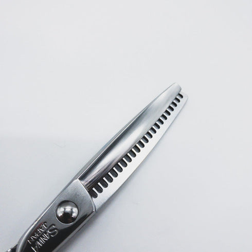 美品【三和技研SANWA SGK】JFS-T22 メガネ シザー セニング 美容ハサミ すきばさみ 美容師 理容師 約10~20% 右利き 5.8インチ 中古 sc568