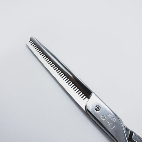 【ヒカリシザーズHIKARI光シザーHIKARI SCISSORS】LT-37 メガネ シザー セニング 美容ハサミ すきばさみ 美容師 理容師 約25% 左利き 5.75インチ 中古 sc614