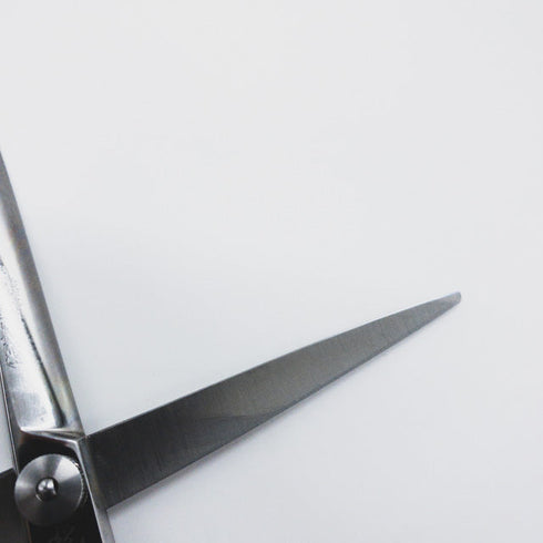 【ヒカリシザーズHIKARI光シザーHIKARI SCISSORS】BLAZE572 シザー オフセット 理容 美容ハサミ 美容師 理容師 右利き 6インチ 中古 sc633