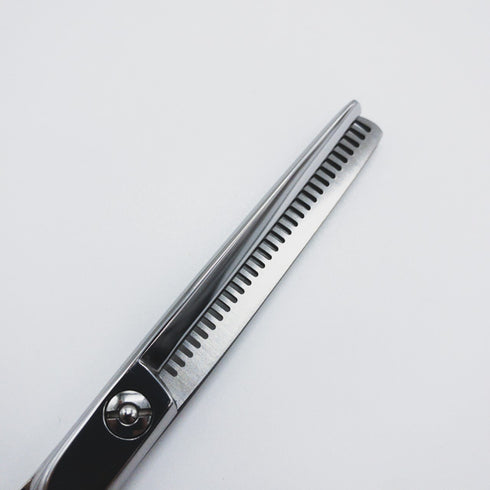 【ミズタニシザーズ ミズタニシザーMIZUTANI SCISSORS】Re-tro THINNING 30レトロ メガネ シザー セニング 美容ハサミ すきばさみ 美容師 理容師 約30% 右利き 5.7インチ 中古 sc637