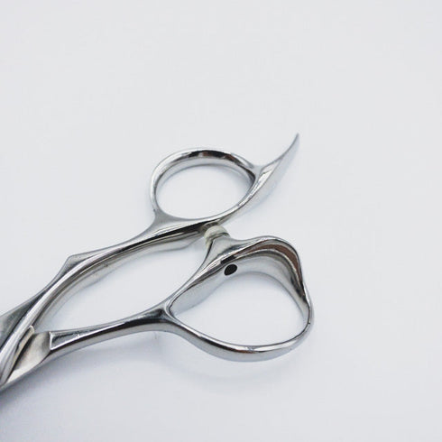 美品【FLYING SCISSORSフライングシザーズ】クサナギXi-60シザー 理容 美容はさみ6インチ 中古 sc69