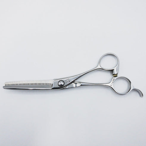 【ナルトシザーズ ナルトシザーNARUTO SCISSORS】ヘネシー オフセット シザー セニング 美容ハサミ すきばさみ 美容師 理容師 約20~29% 右利き 5.6インチ 中古 sc70