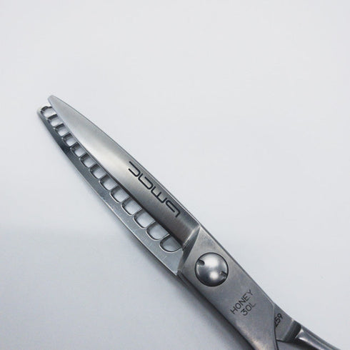 【マック シザーBMAC】HONEY30Lハニー メガネ シザー セニング 美容ハサミ すきばさみ 美容師 理容師 約30% 左利き 6インチ 中古 sc716