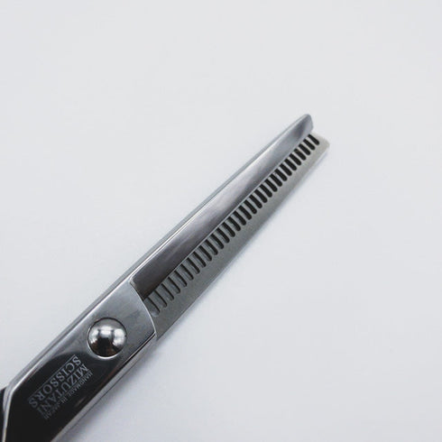 【ミズタニシザーズ ミズタニシザーMIZUTANI SCISSORS】Pixy THINNING 30ピクシー メガネ シザー セニング 美容ハサミ すきばさみ 美容師 理容師 約20~25% 右利き 6インチ 中古 sc727
