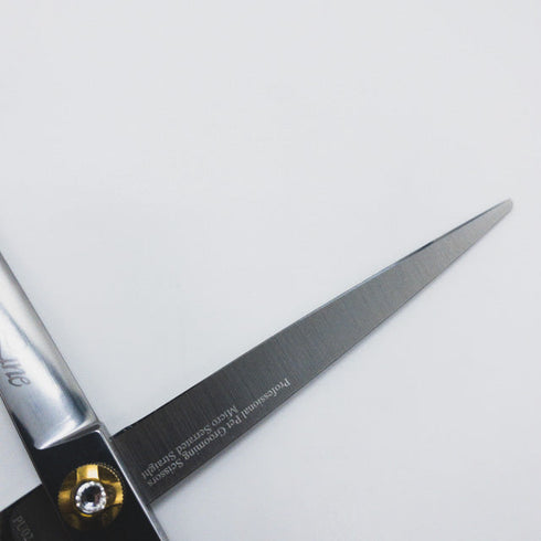 美品【シルバーラインSilverLine】国民三銃士ノコギリ刃KUTS700 トリミングシザー オフセット 右利き トリマー ペット 7インチ 中古 sc798