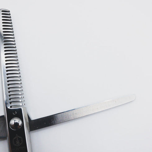 【ミズタニシザーズ ミズタニシザーMIZUTANI SCISSORS】Re-tro THINNING 30レトロ メガネ シザー セニング 美容ハサミ すきばさみ 美容師 理容師 約30% 右利き 5.7インチ 中古 sc80