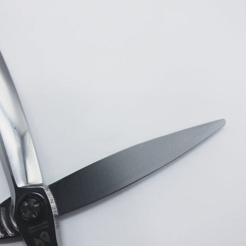 美品【トギノンTOGINON】NEOスライド modelⅢ新型 シザー メガネ 理容 美容ハサミ 美容師 理容師 右利き 6インチ 中古 sc812