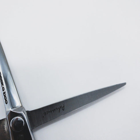 【ピークアブーPEEK-A-BOO】advance+アドバンス6.2 シザー 理容 美容ハサミ 美容師 理容師 右利き 6.2インチ 中古 sc852