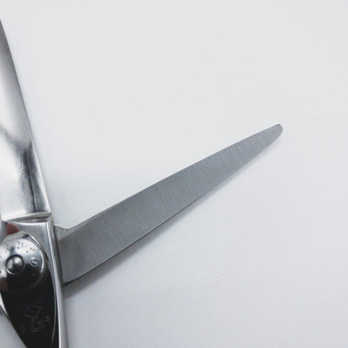 【ナルトシザーズ ナルトシザーNARUTO SCISSORS】ニューヘネシーS シザー オフセット 理容 美容ハサミ 美容師 理容師 右利き 5.5インチ 中古 sc873