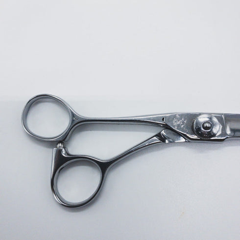 【ナルトシザーズ ナルトシザーNARUTO SCISSORS】ヘネシーS シザー オフセット 理容 美容ハサミ 美容師 理容師 左利き 5.5インチ 中古 sc875
