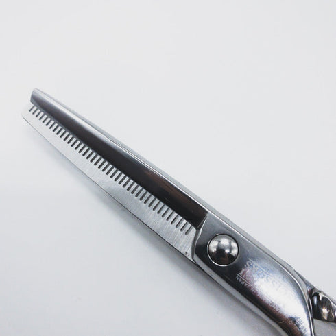 【ミズタニシザーズ ミズタニシザーMIZUTANI SCISSORS】BLACK-SMITH オフセット シザー セニング 美容ハサミ すきばさみ 美容師 理容師 約30~35% 左利き 6インチ 中古 sc916