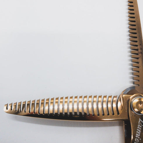 【ルミエールLUMIERE】両櫛 5スリット 24目 オフセット シザー セニング 美容ハサミ すきばさみ 美容師 理容師 約35% 右利き 6インチ 中古 sc956