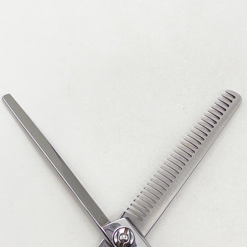 【ミズタニシザーズ ミズタニシザーMIZUTANI SCISSORS】 Re-tro THINNING 30レトロ メガネ シザー セニング 美容ハサミ すきばさみ 美容師 理容師 約30% 右利き 5.7インチ 中古 yc39